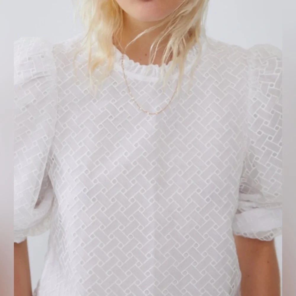 ZARA Puff Sleeve Mesh Eyelet Top - XS